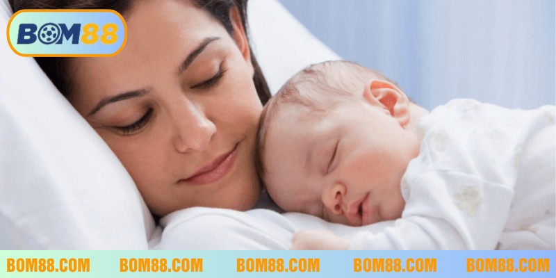 Giấc mơ thấy sinh con báo hiệu những điều tốt lành, may mắn